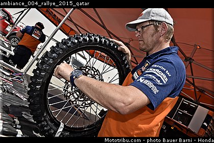 ambiance_004_rallye_2015_qatar.jpg