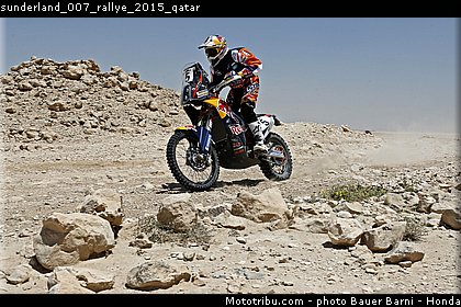 sunderland_007_rallye_2015_qatar.jpg