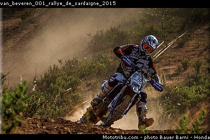 van_beveren_001_rallye_de_sardaigne_2015.jpg