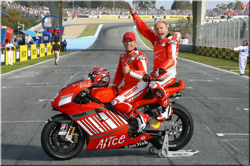 motogp-divers-mamola-flint-jerez2008_1