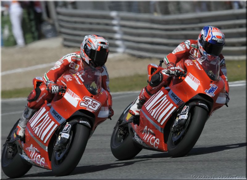 motogp-ducati-jerez2008_4