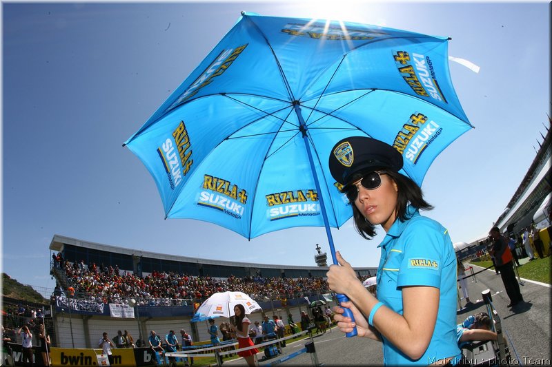 motogp-pitbabes-jerez2008_10