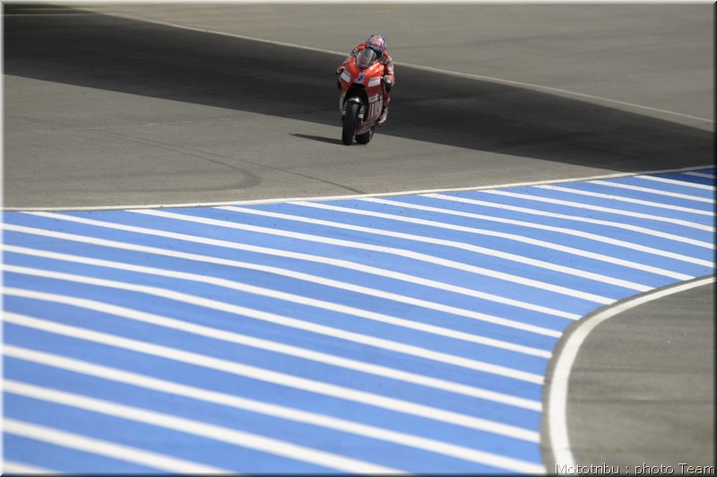 motogp-stoner-jerez2008_05