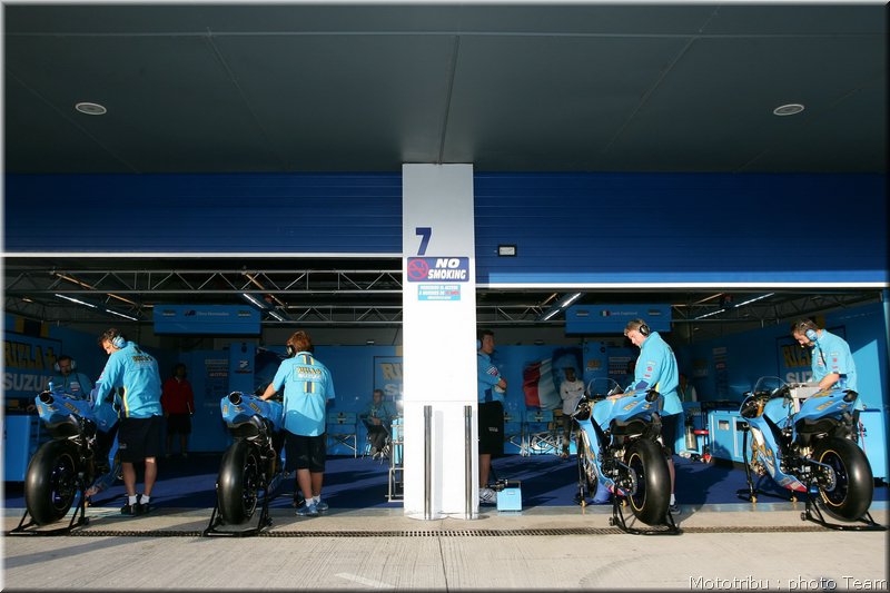 motogp-suzuki-jerez2008_2