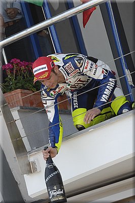 02motogp-podium-jerez2008_1.jpg