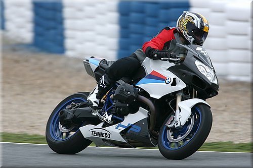 motogp-divers-bmw-jerez_2.jpg