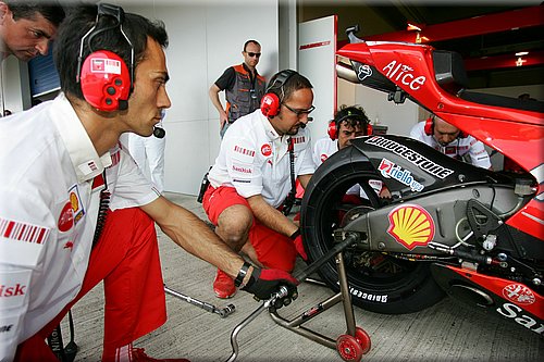 motogp-ducati-jerez2008_3.jpg