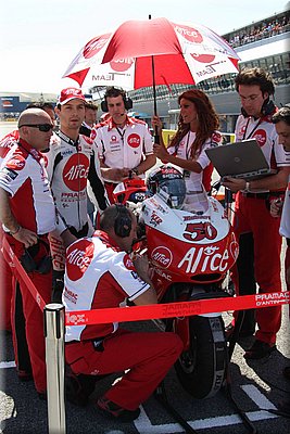 motogp-guintoli-jerez2008_10.jpg