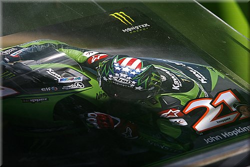 motogp-kawasaki-jerez2008_7.jpg