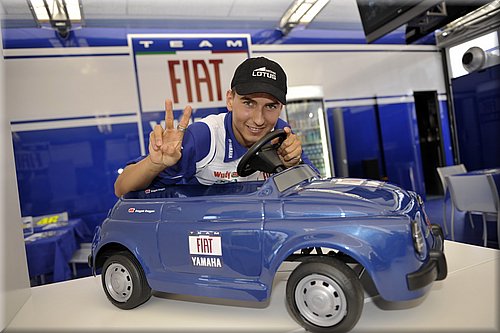 motogp-lorenzo-jerez2008_11.jpg