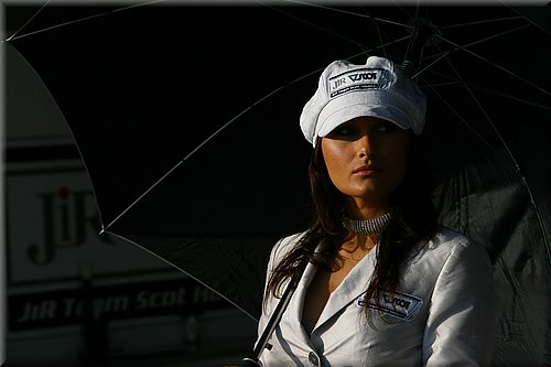motogp-pitbabes-jerez2008_06.jpg