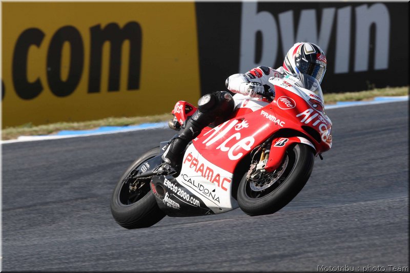 guintoli_14