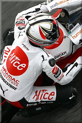 guintoli_19.jpg
