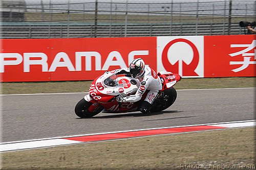 guintoli4.jpg