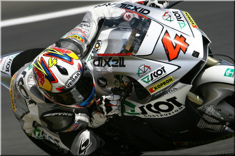 MOTO 