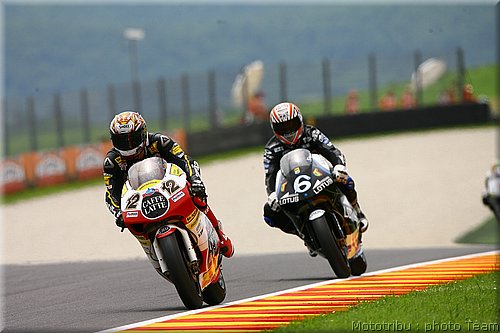 250-016.jpg