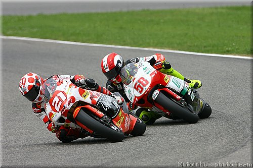 250-024.jpg