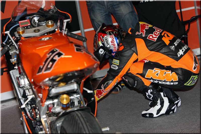 MOTO 