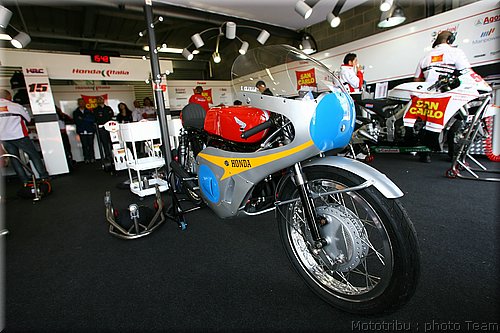donington_6.jpg