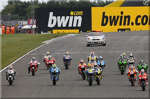 motogp-angleterre2008_01.jpg