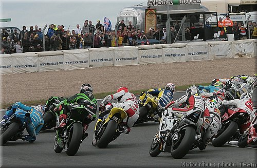 motogp-angleterre2008_04.jpg