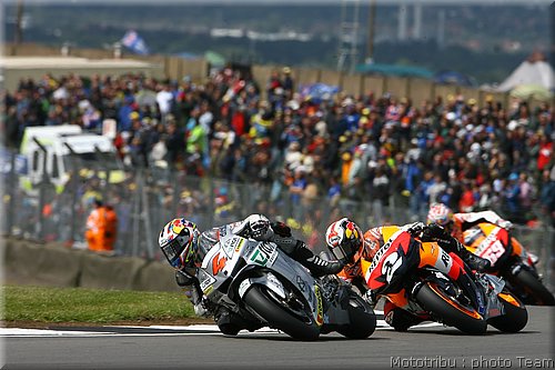 motogp-angleterre2008_58.jpg