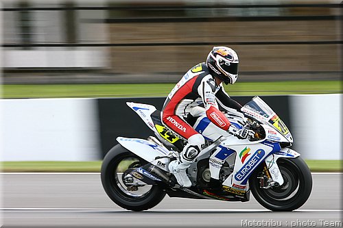 motogp-depuniet_03.jpg