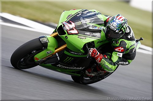 motogp-hopkins_02.jpg