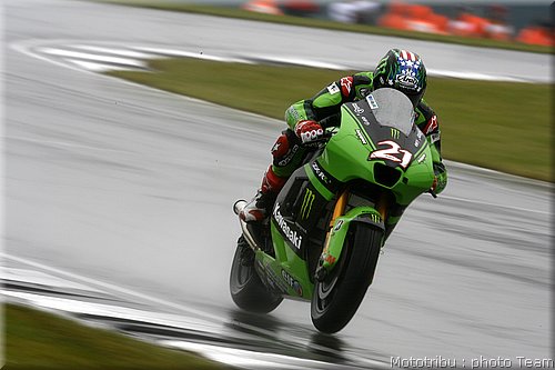 motogp-hopkins_05.jpg