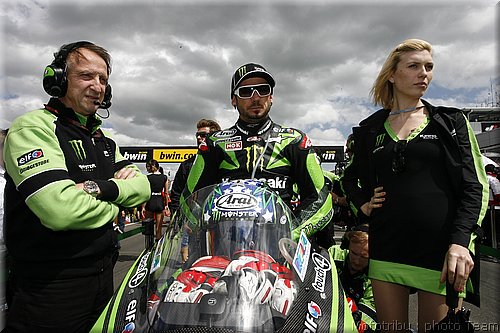 motogp-hopkins_10.jpg