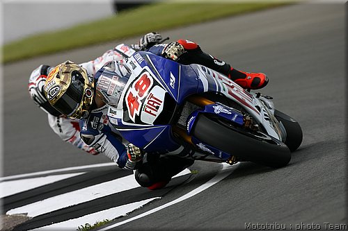 motogp-lorenzo_01.jpg