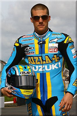 motogp-spies_07.jpg