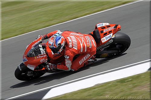 motogp-stoner_11.jpg