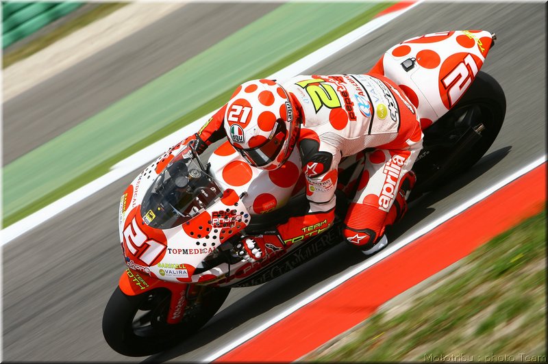 MOTO 