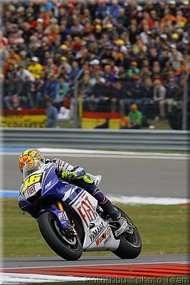 motogp-rossi_12.jpg