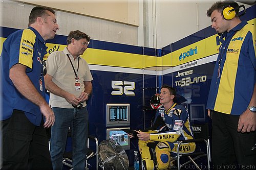 motogp-toseland_05.jpg