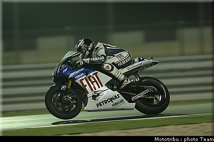 motogp_lorenzo_001.jpg