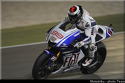 motogp_lorenzo_015.jpg