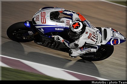motogp_lorenzo_018.jpg