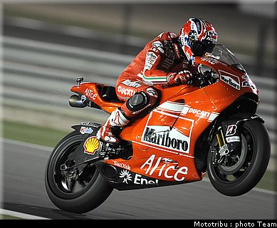 motogp_stoner_016.jpg