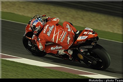 motogp_stoner_017.jpg