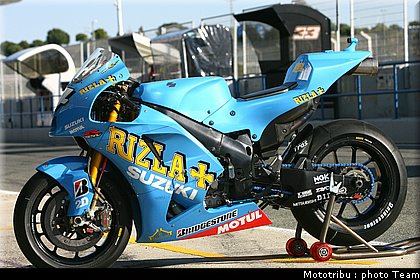motogp_suzuki_002.jpg