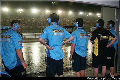 motogp_suzuki_010.jpg