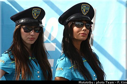 pitbabes_05.jpg