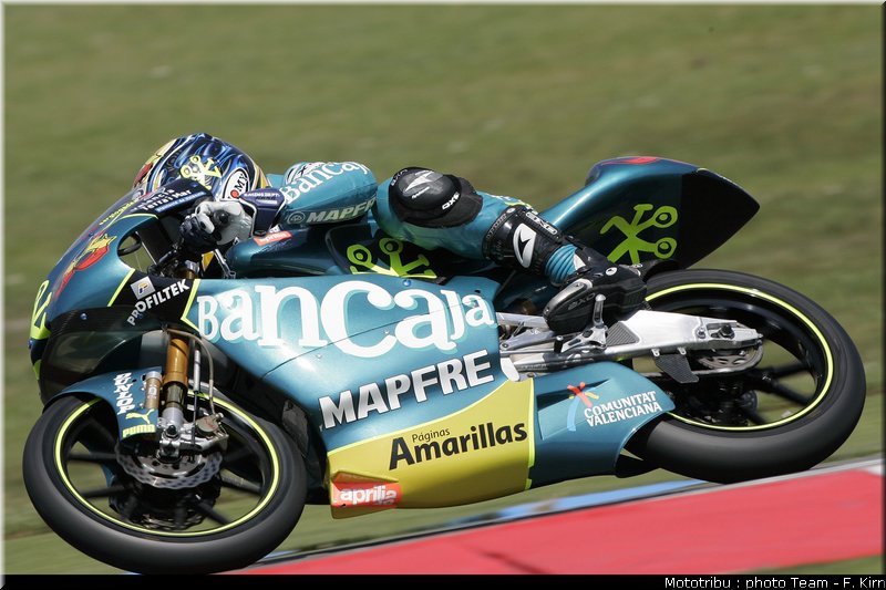 gp125_assen2009_gadea_03