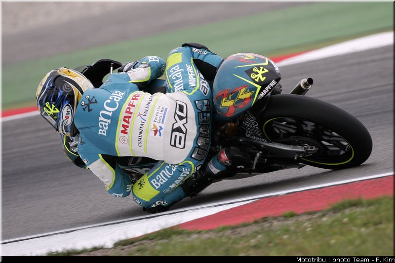 gp125_assen2009_gadea_06