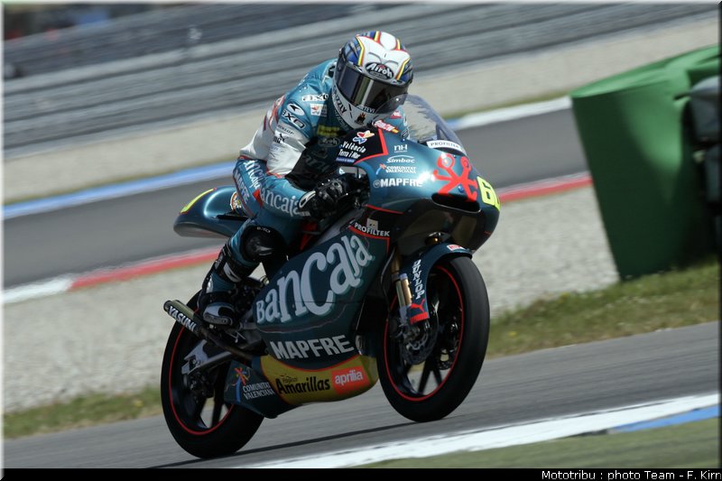 gp125_assen2009_simon_1
