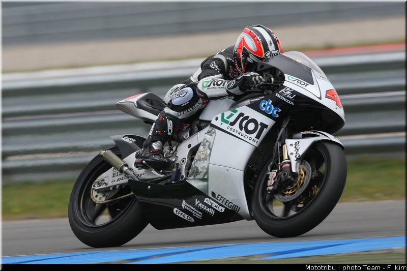 gp250_assen2009_aoyama_5