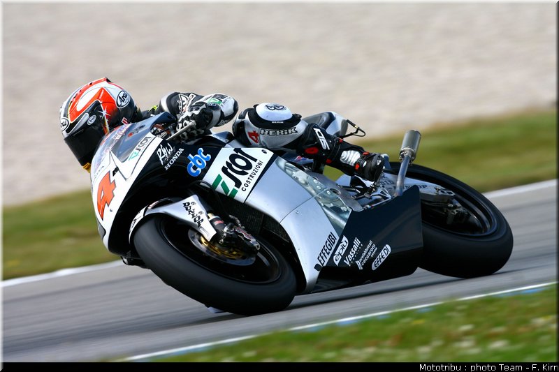 gp250_assen2009_aoyama_6