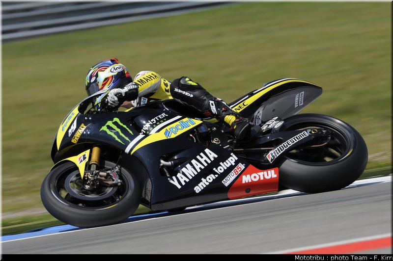 motogp_assen2009_edwards_05